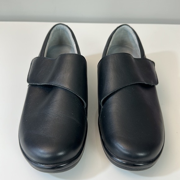 Traq by Alegria Qin BlackNappa Leather Shoes Size 41/10.5-11 - Picture 5 of 16